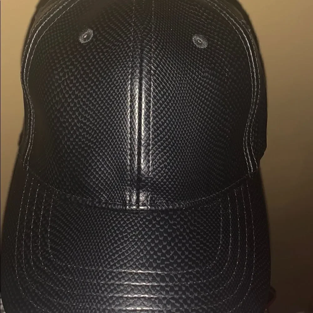 Black snake cap‎